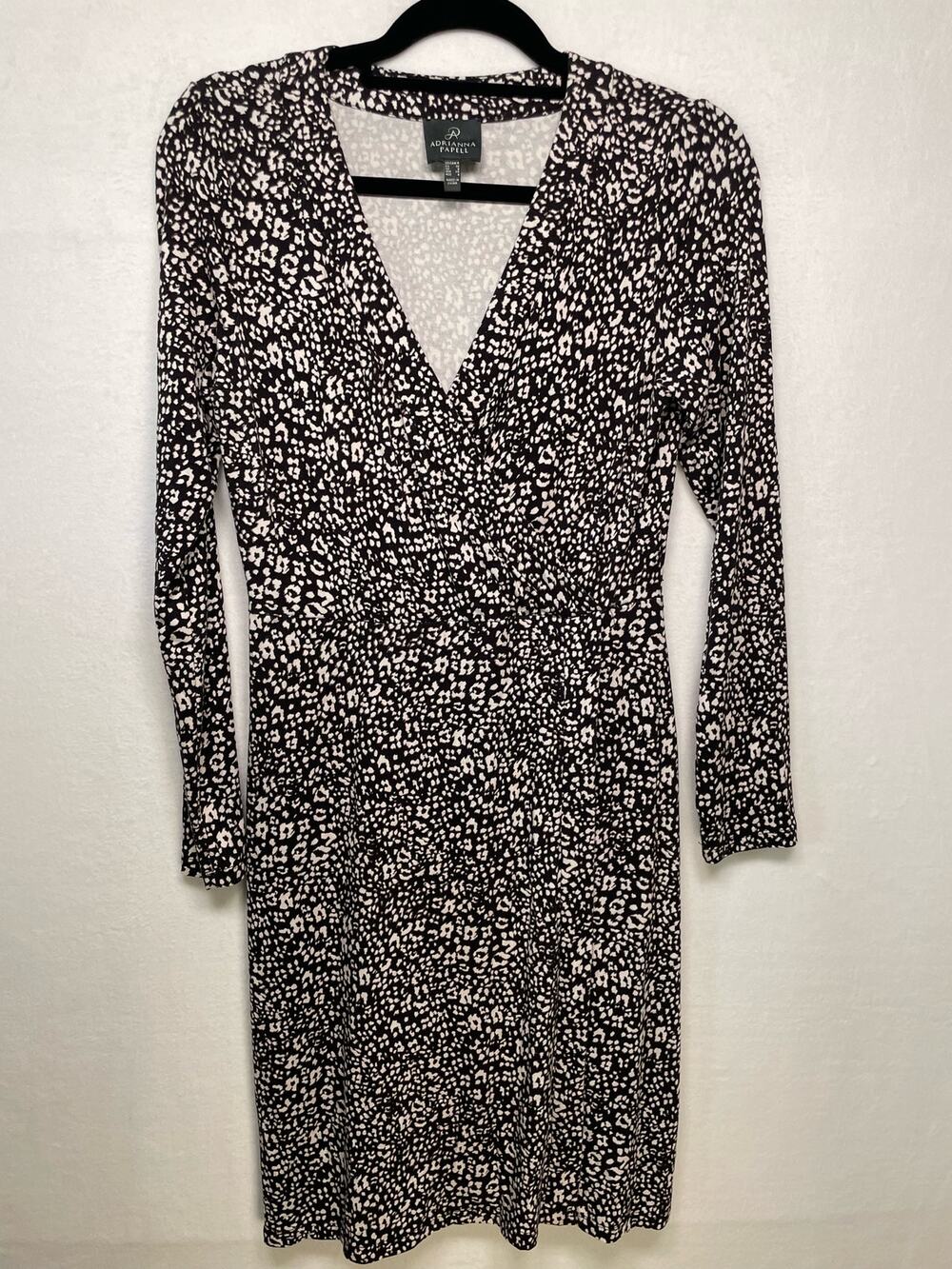 Adrianna Pappel Black/White Knee Length Faux Wrap Dress size 4